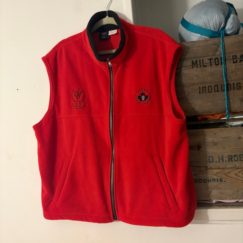 Vintage 2001 Ontario Special Olympics Volunteer Red Fleece Vest Unisex XL